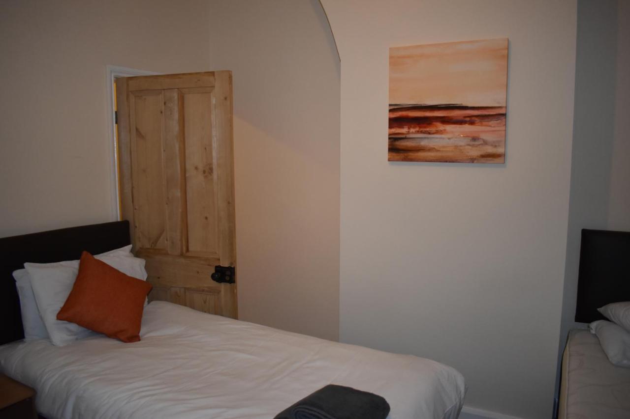 Seventy Seven Apartamento Gainsborough Exterior foto